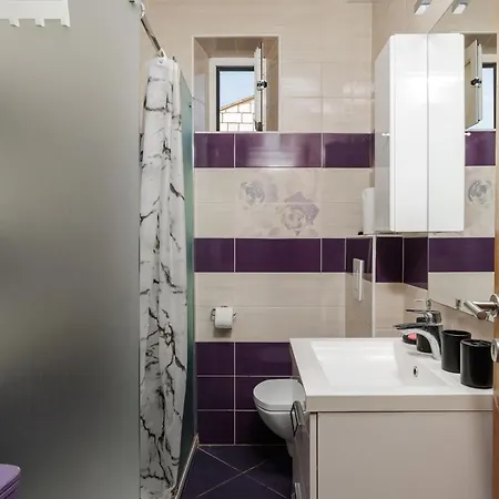 Apartamento Laledo *